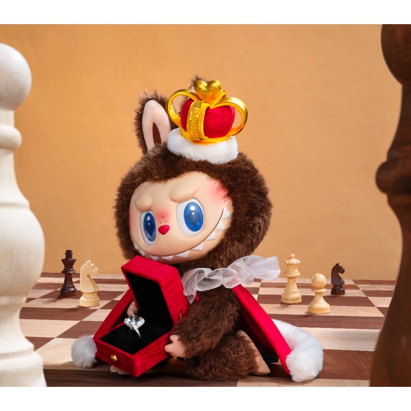 Kasing Lung –  Labubu Lets Checkmate (The Monsters,  Vinyl Plush Doll, The King)