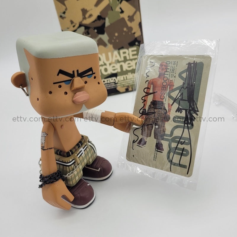 2003 Michael Lau SQUARE Gardener Crazysmile 007 Figure – COA Card Signed and Sketched