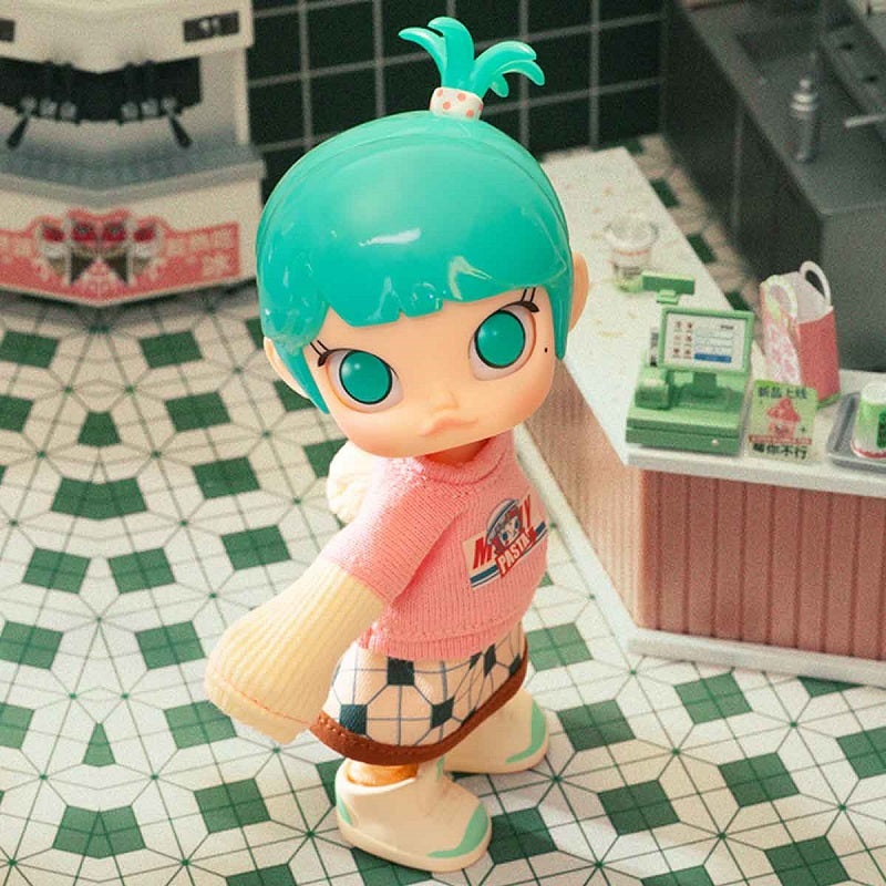 POPMART MOLLY Little Foodie 1/12 Action Figure