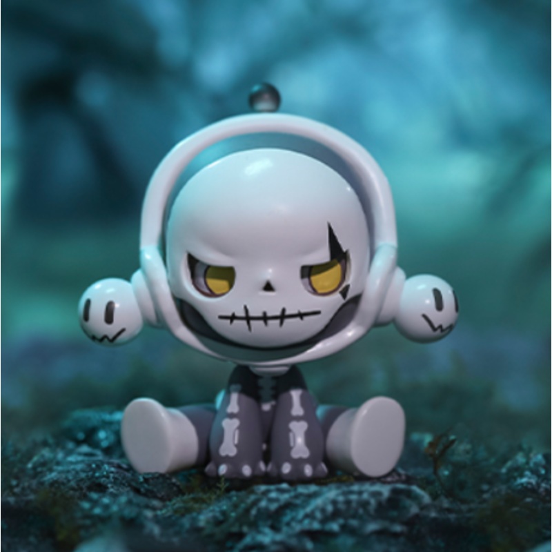 POPMART SKULLPANDA Ancient Castle Blind Box Series (#2 Skeleton) 1pc