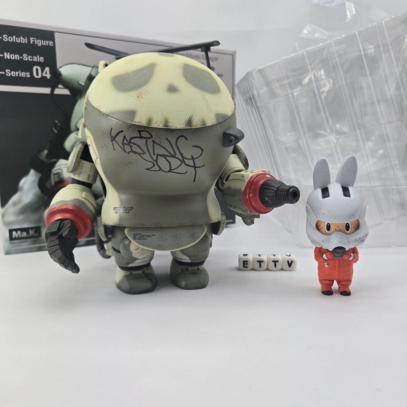 How2work DCON 2024 Labubu Pilot Ma.K. Maschinen Krieger Fireball Sofubi Figure (Signed by Kasing Lung 2x)